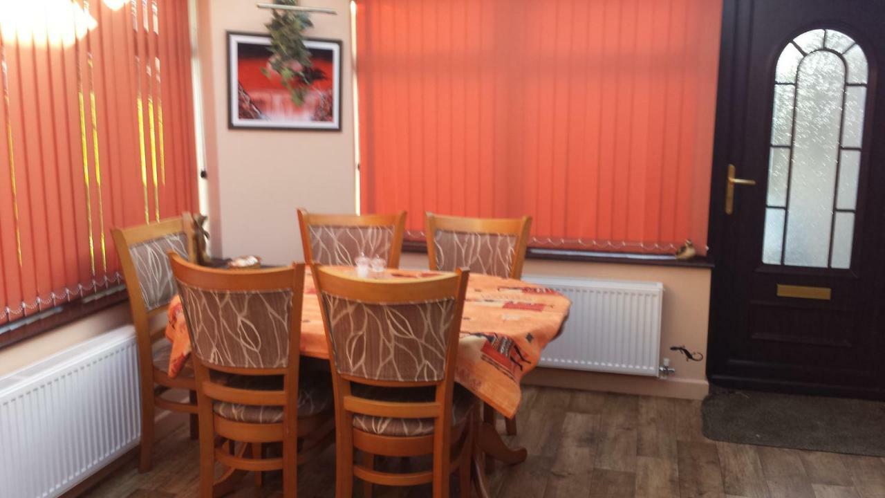 Fernlea Homestay Aberystwyth Exteriör bild